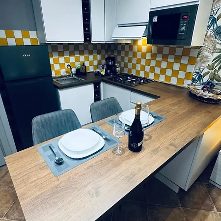 Apartment Natalie Ballaro